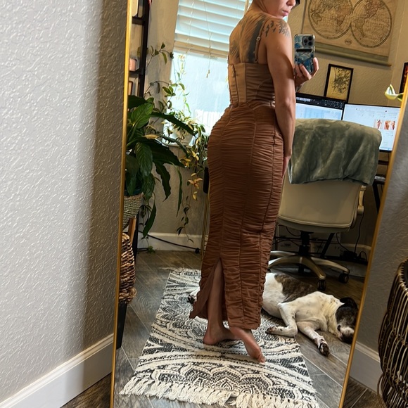 HOUSE OF CB 'Lilian' Mocha Corset Maxi Dress NWOT - Picture 10 of 14